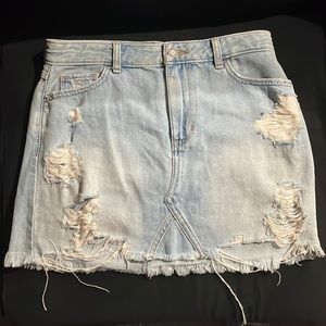 Hollister distressed high rise denim 5 pocket stone washed mini skirt